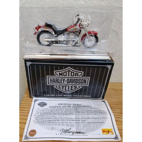 Harley Davidson 1999 FLSTF Fat Boy 1:18 Die Cast Motorcycle Avon Die Cast Metal - Picture 1 of 5